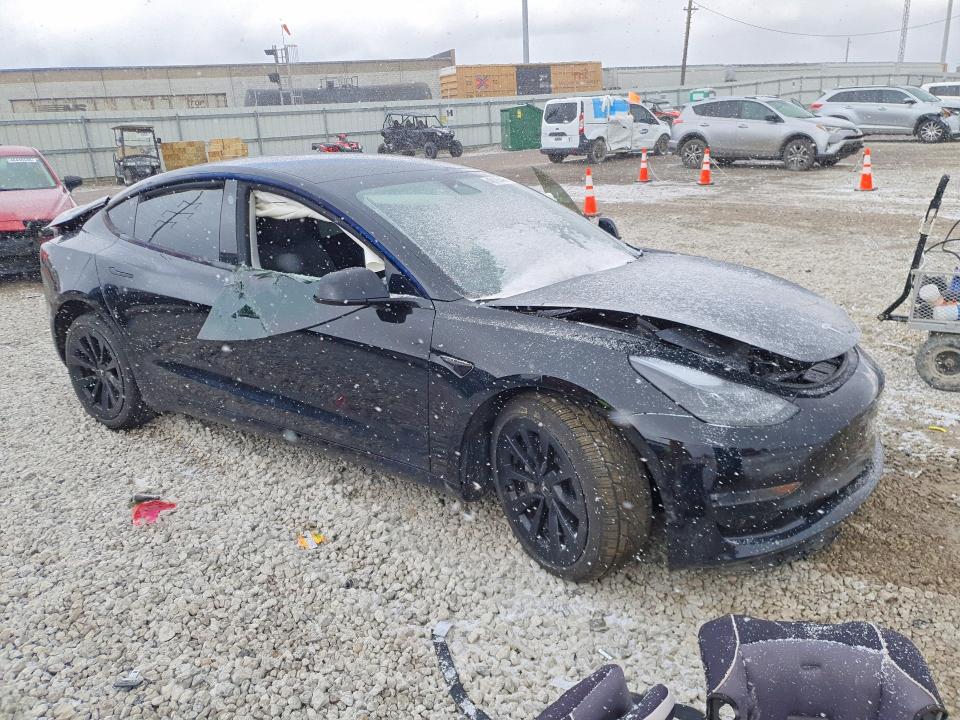 46185406 :رقم المزاد ، 5YJ3E1EB1PF666116 vin ، 2023 Tesla Model 3 مزاد بيع