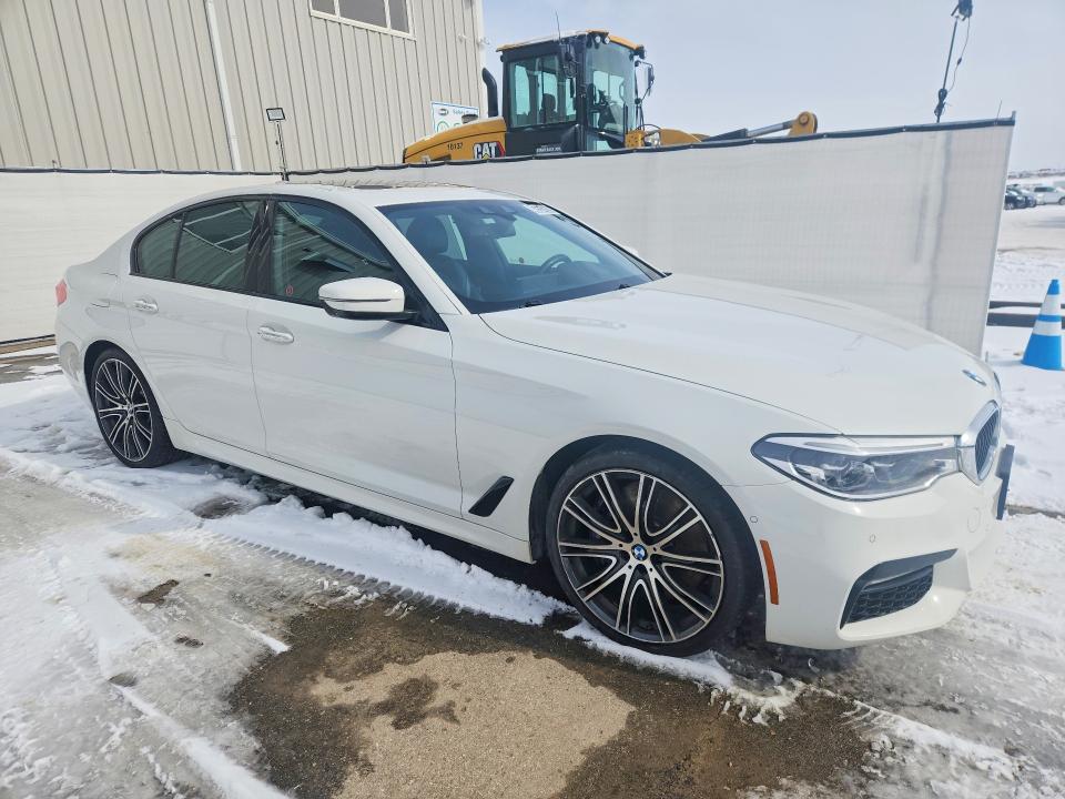 2017 Bmw 540 მანქანა იყიდება აუქციონზე, vin: WBAJE7C3XHG889328, აუქციონის ნომერი: 47554356