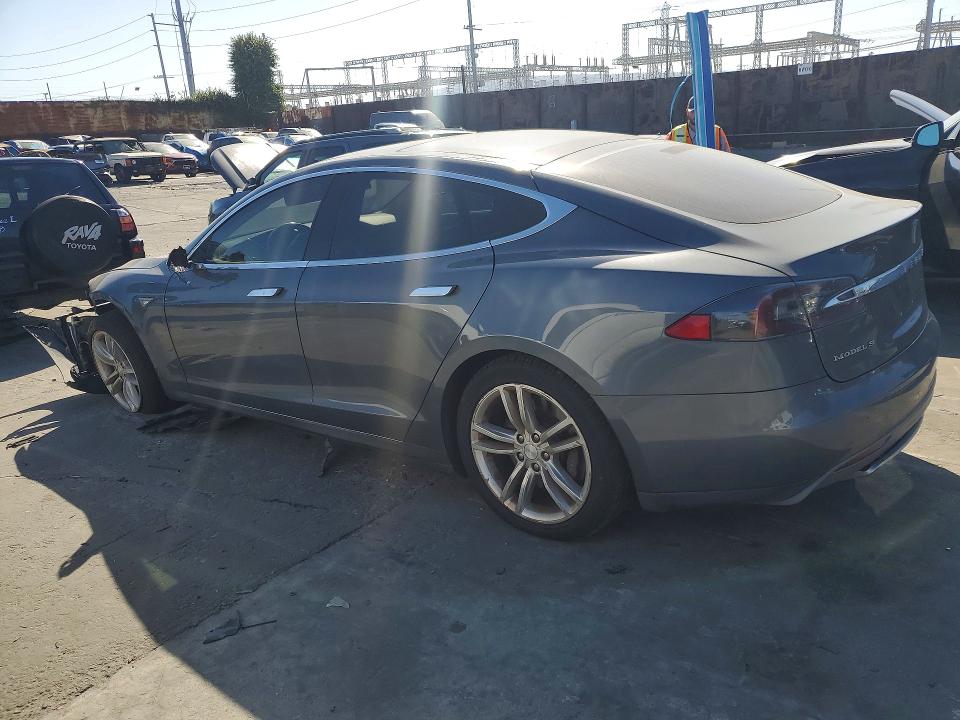 Aukcja sprzedaży 2013 Tesla Model S, vin: 5YJSA1CN9DFP15689, numer aukcji: 41997246
