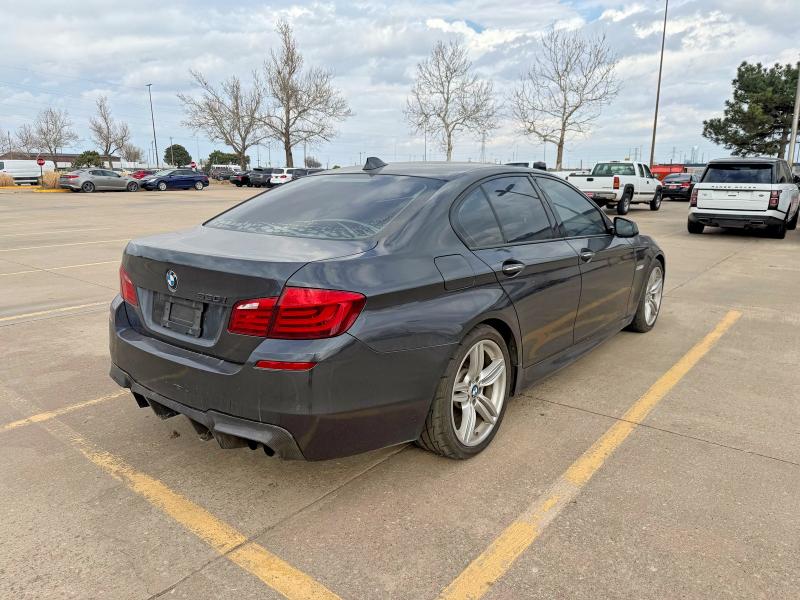 41593966 :رقم المزاد ، WBAFR9C51DD226863 vin ، 2013 Bmw 550 مزاد بيع