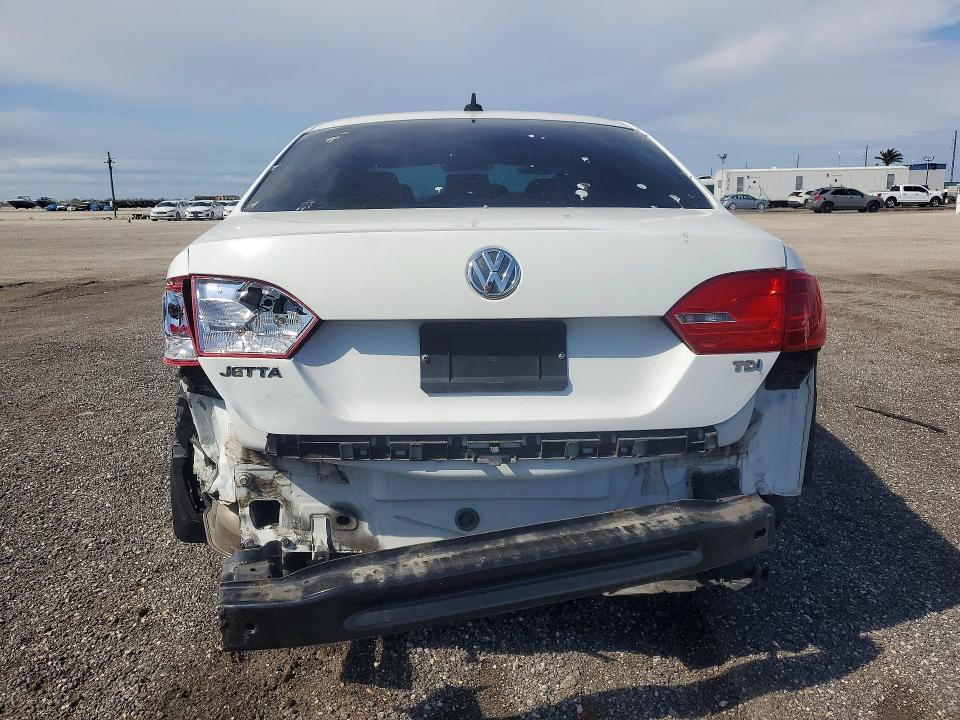 Продаж на аукціоні авто 2014 Volkswagen Jetta, vin: 3VWLL7AJ6EM288662, номер лоту: 46923086