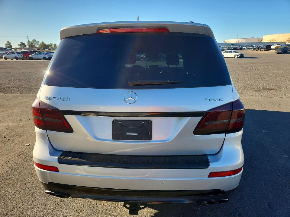 46178726 :رقم المزاد ، 4JGDF6EEXJB166342 vin ، 2018 Mercedes-benz Gls مزاد بيع