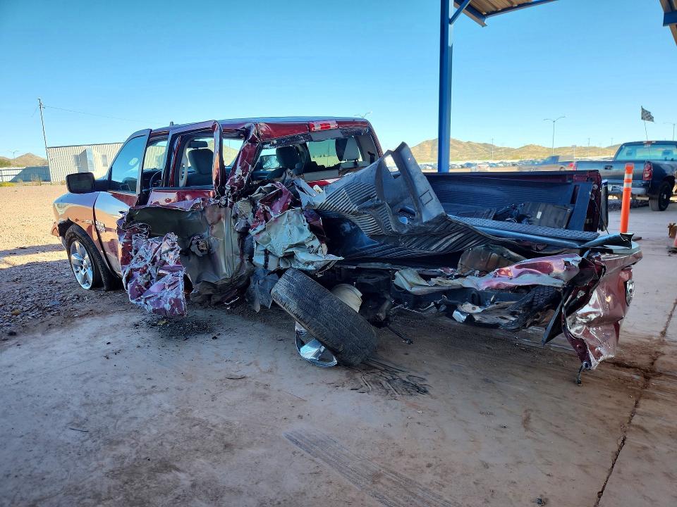 45877886 :رقم المزاد ، 3C6RR6LT2HG563698 vin ، 2017 Ram 1500 مزاد بيع