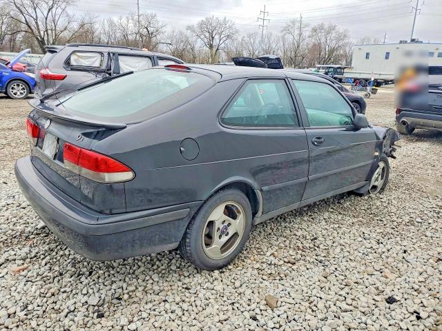 47171516 :رقم المزاد ، YS3DD35N2X2005588 vin ، 1999 Saab 9-3 مزاد بيع