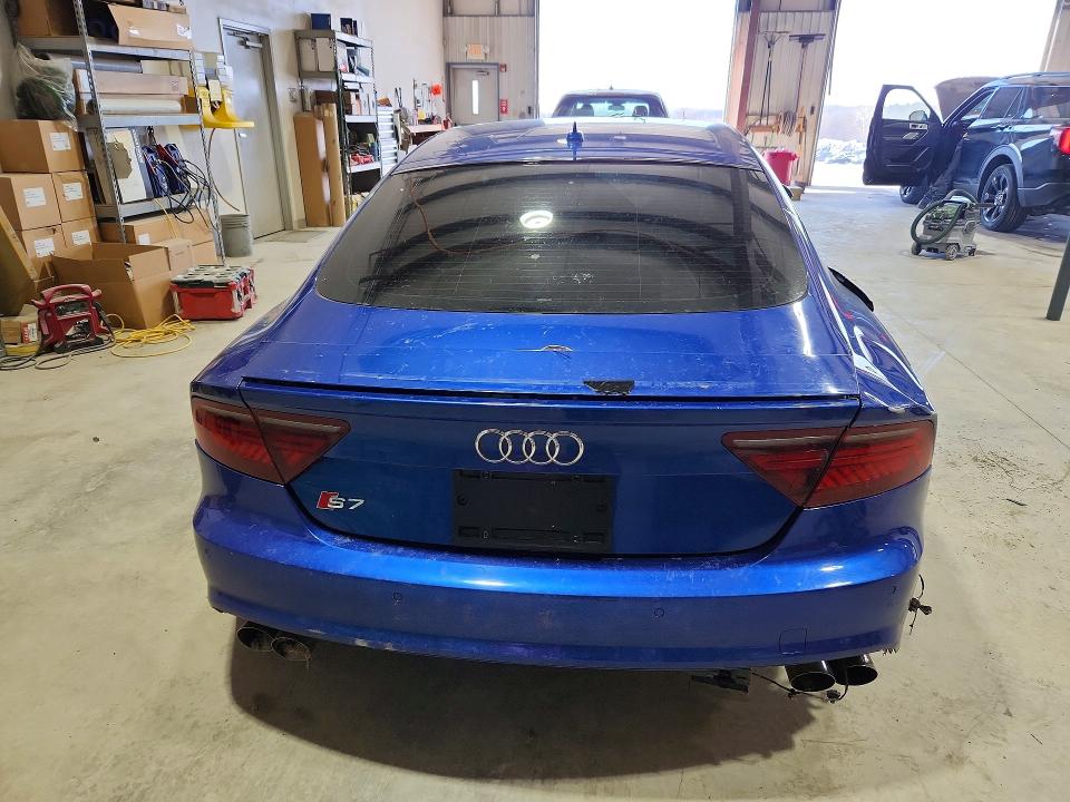 46812786 :رقم المزاد ، WAUW2AFC9GN066858 vin ، 2016 Audi S7 مزاد بيع