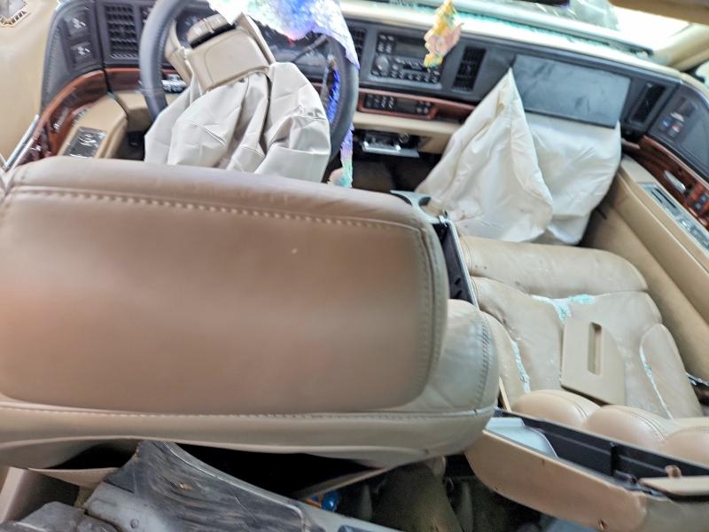 79612395 :رقم المزاد ، 1G4HR52K1WH454753 vin ، 1998 Buick Lesabre مزاد بيع
