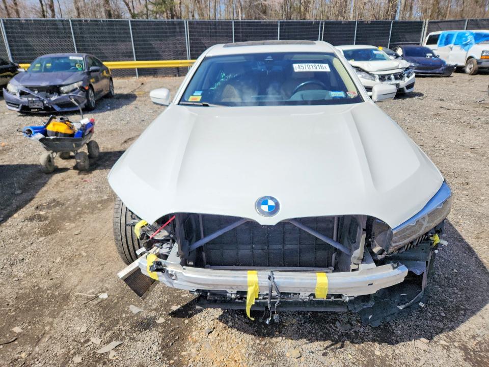 Продаж на аукціоні авто 2022 Bmw 740, vin: WBA7T2C00NCH62750, номер лоту: 45701916