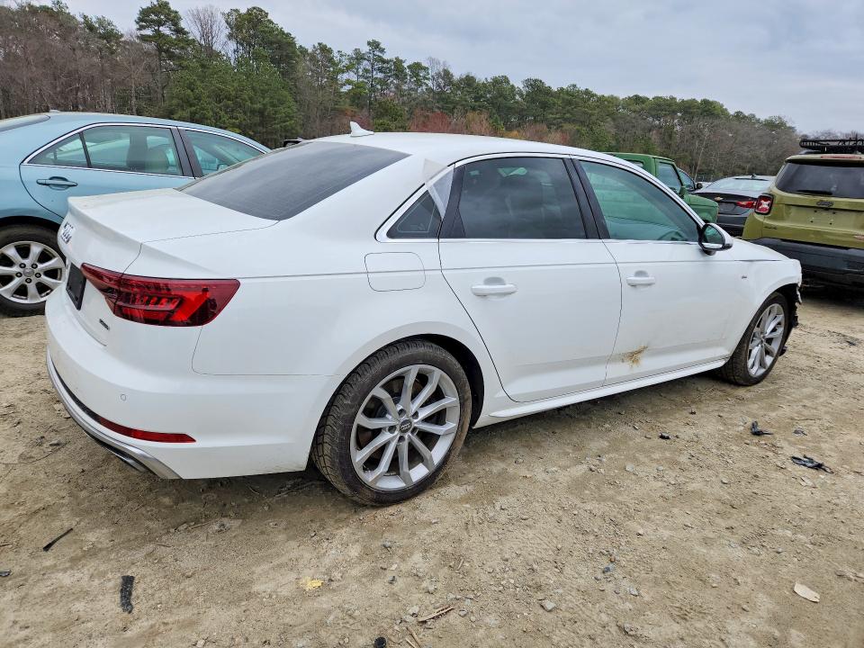 Продаж на аукціоні авто 2019 Audi A4, vin: WAUENAF45KA012761, номер лоту: 46759786