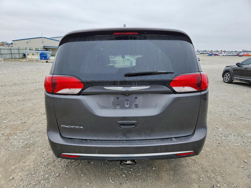 47907516 :رقم المزاد ، 2C4RC1EG9HR782195 vin ، 2017 Chrysler Pacifica مزاد بيع
