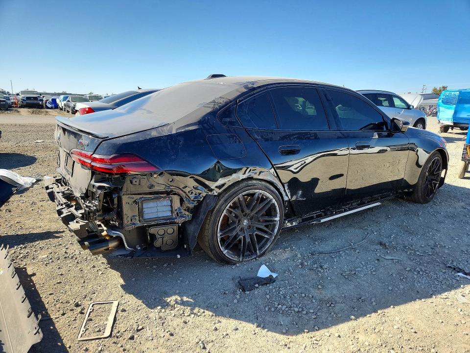 2025 Bmw M5 მანქანა იყიდება აუქციონზე, vin: WBS83FK00SCT14543, აუქციონის ნომერი: 41966376