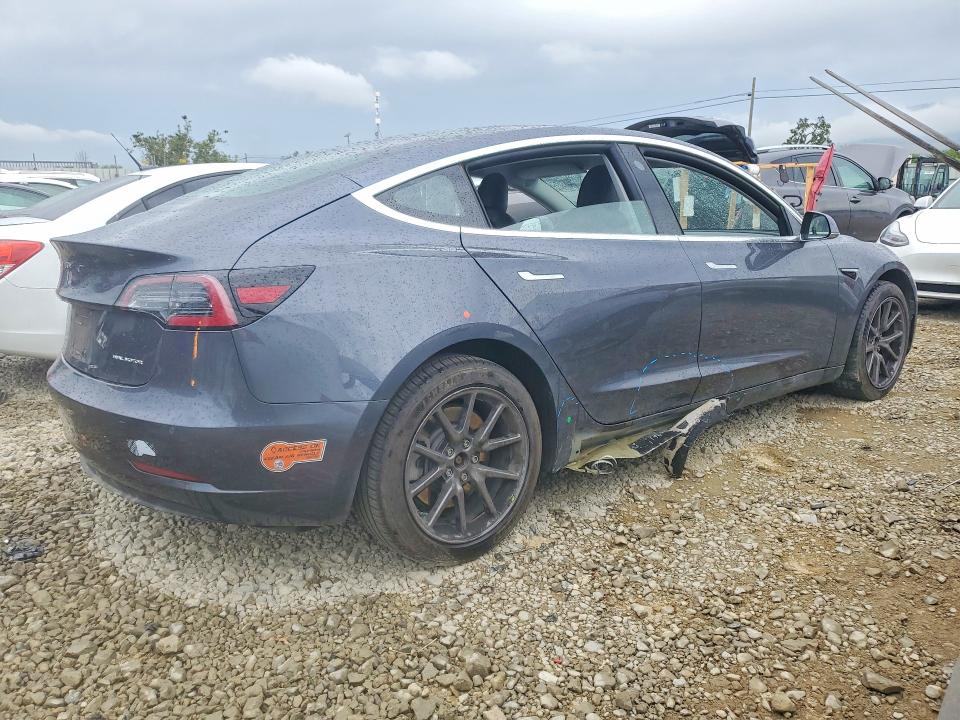 2018 Tesla Model 3 მანქანა იყიდება აუქციონზე, vin: 5YJ3E1EB1JF093290, აუქციონის ნომერი: 48135286