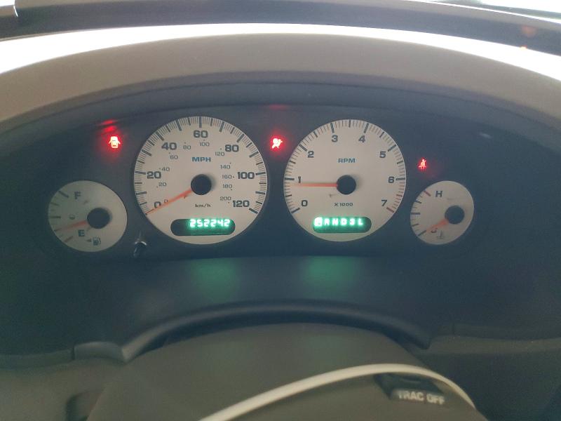 Продаж на аукціоні авто 2002 Dodge Grand Caravan, vin: 2B4GP74L82R787230, номер лоту: 48359046