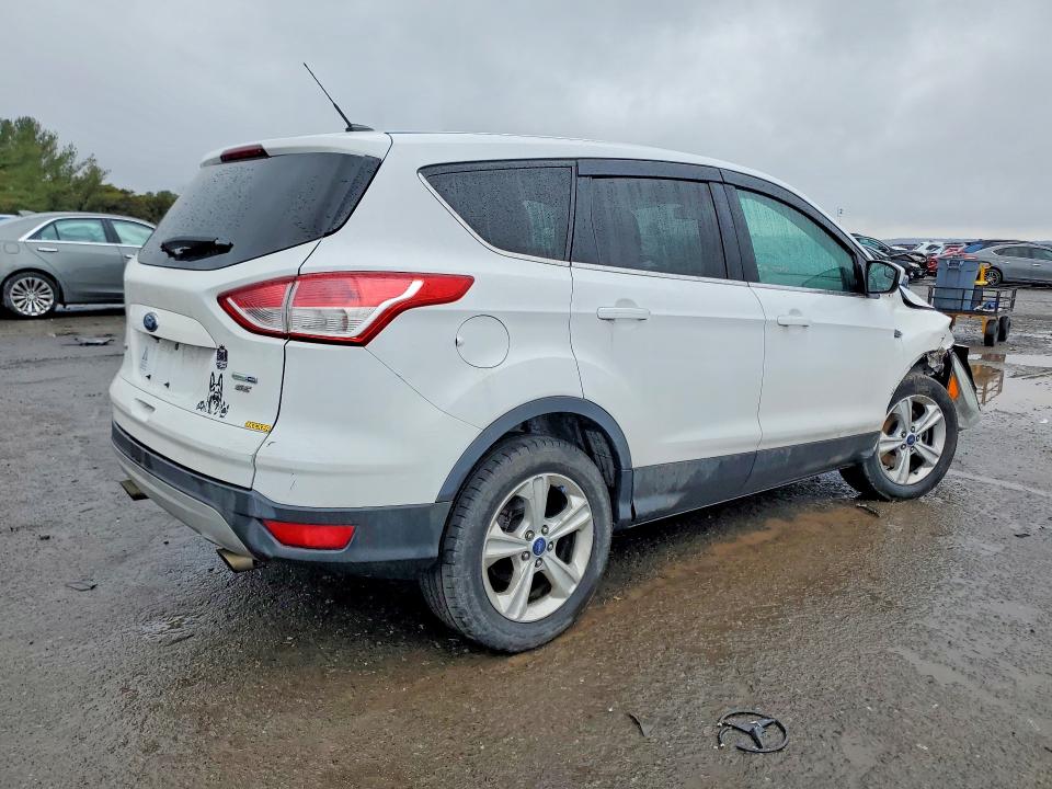 2016 Ford Escape მანქანა იყიდება აუქციონზე, vin: 1FMCU9GX7GUB85431, აუქციონის ნომერი: 41723106