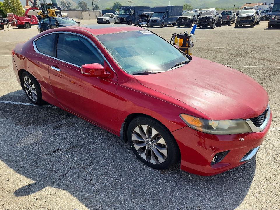 Продажа на аукционе авто 2014 Honda Accord, vin: 1HGCT1B75EA011325, номер лота: 47588546