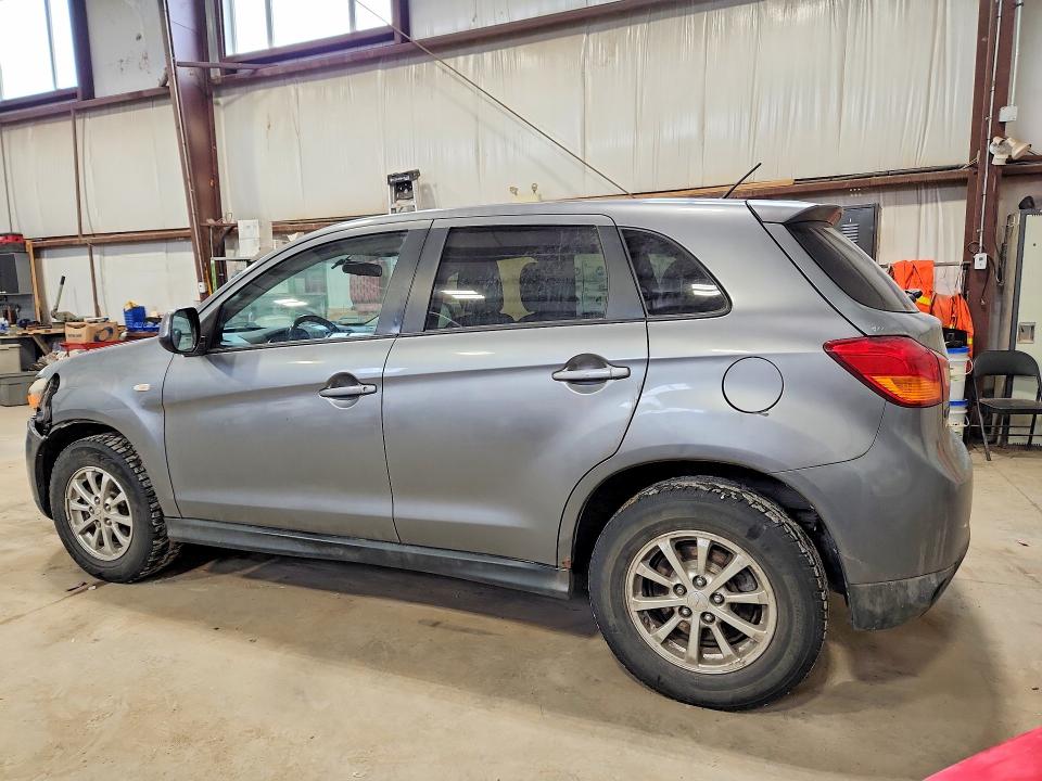 46935296 :رقم المزاد ، 4A4AH3AU2DE601296 vin ، 2013 Mitsubishi Rvr مزاد بيع