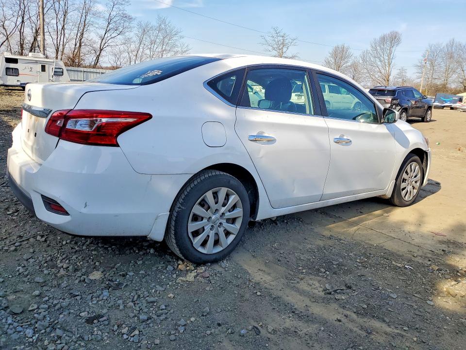 46554766 :رقم المزاد ، 3N1AB7AP0HY340191 vin ، 2017 Nissan Sentra مزاد بيع