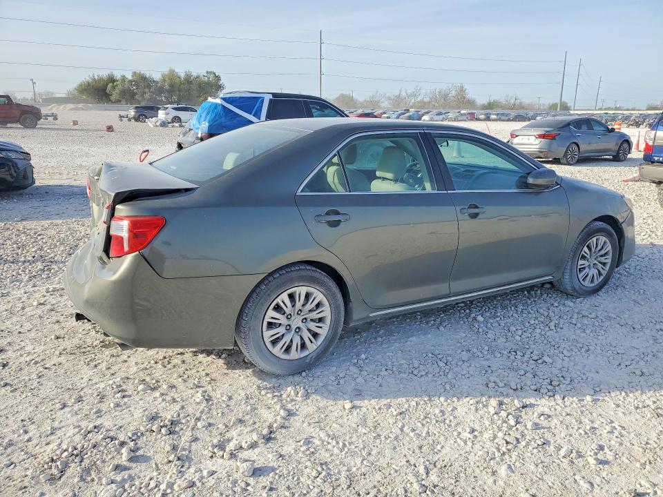 Aukcja sprzedaży 2014 Toyota Camry, vin: 4T4BF1FK1ER422799, numer aukcji: 45863546