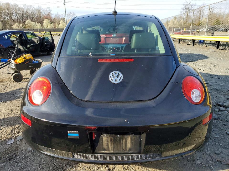 47373076 :رقم المزاد ، 3VWRW31C68M520662 vin ، 2008 Volkswagen New Beetle مزاد بيع