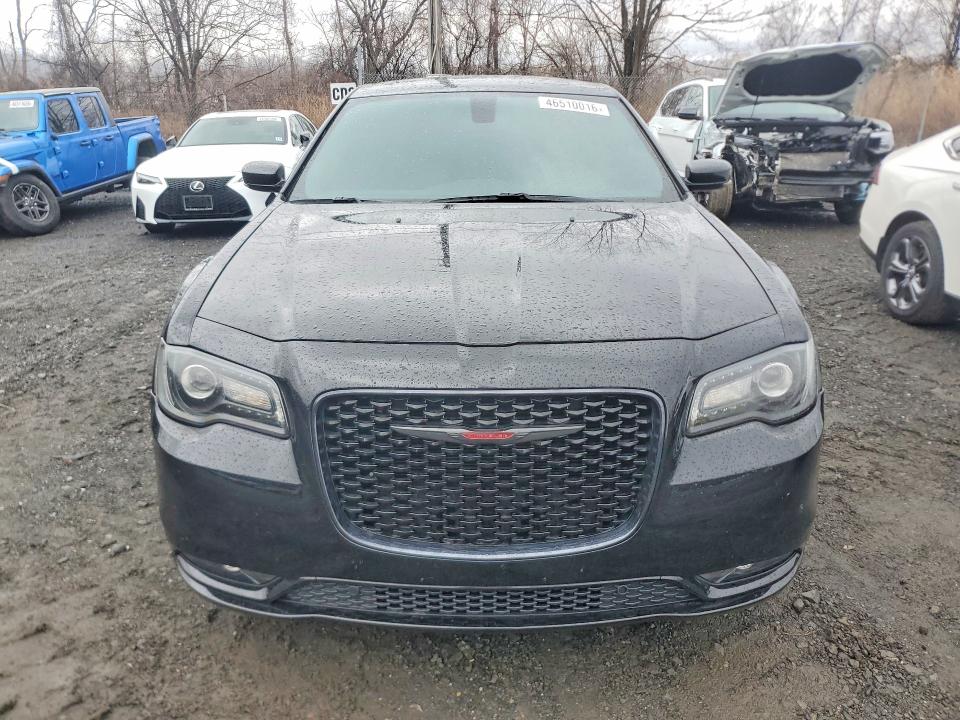 2023 Chrysler 300 მანქანა იყიდება აუქციონზე, vin: 2C3CCABG1PH599814, აუქციონის ნომერი: 46510016