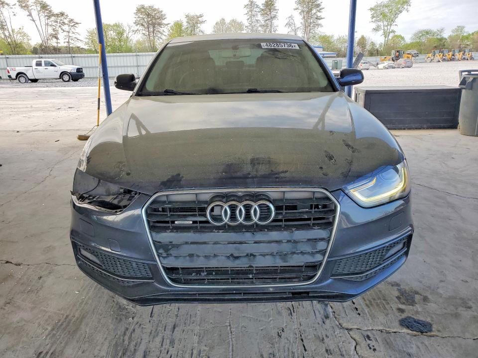 48285736 :رقم المزاد ، WAUFFAFL9FN020384 vin ، 2015 Audi A4 مزاد بيع