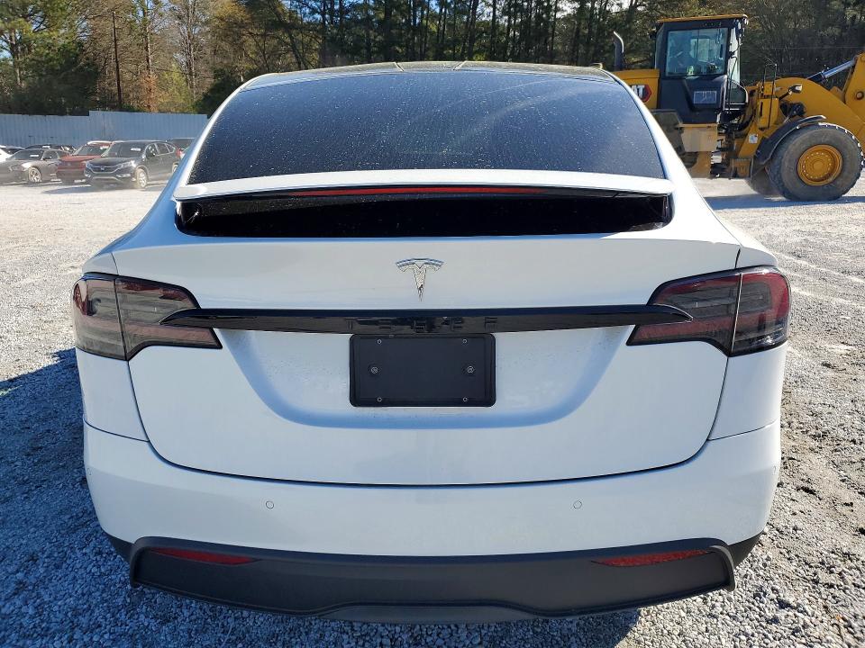 Продажа на аукционе авто 2022 Tesla Model X, vin: 7SAXCBE56NF338519, номер лота: 46567546