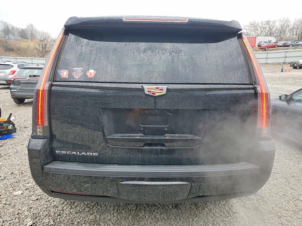 79537555 :رقم المزاد ، 1GYS4BKJ6KR135944 vin ، 2019 Cadillac Escalade مزاد بيع