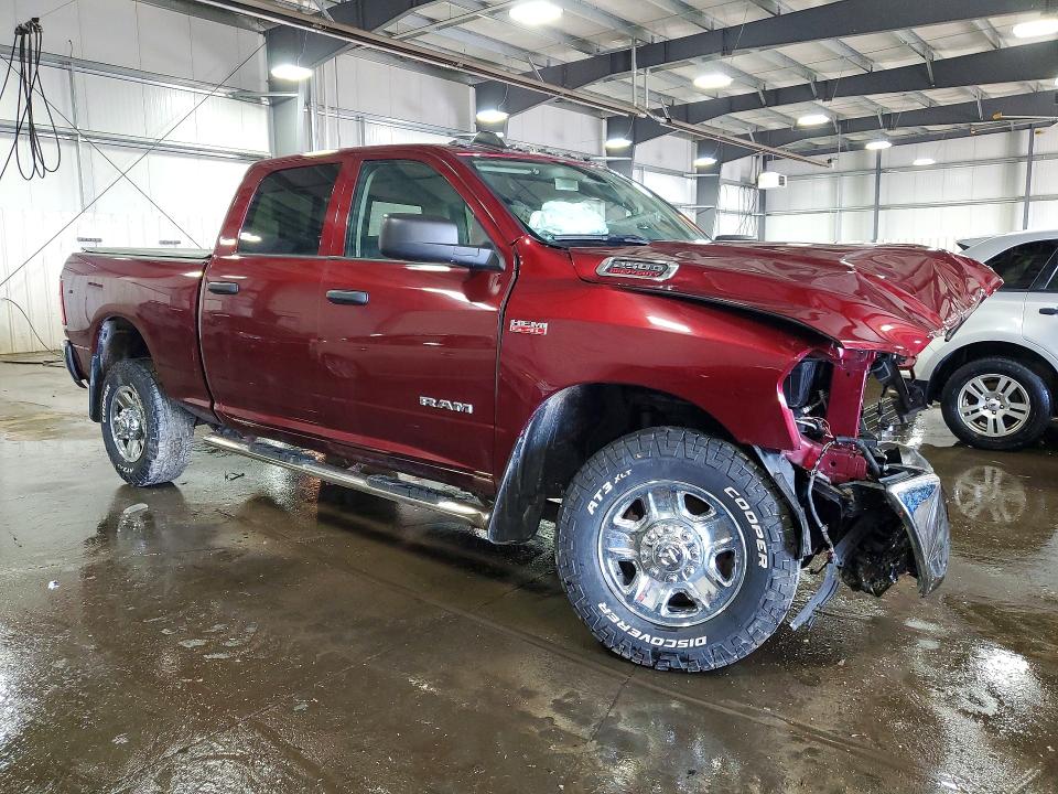 47421976 :رقم المزاد ، 3C6UR5CJ8KG675769 vin ، 2019 Ram 2500 مزاد بيع