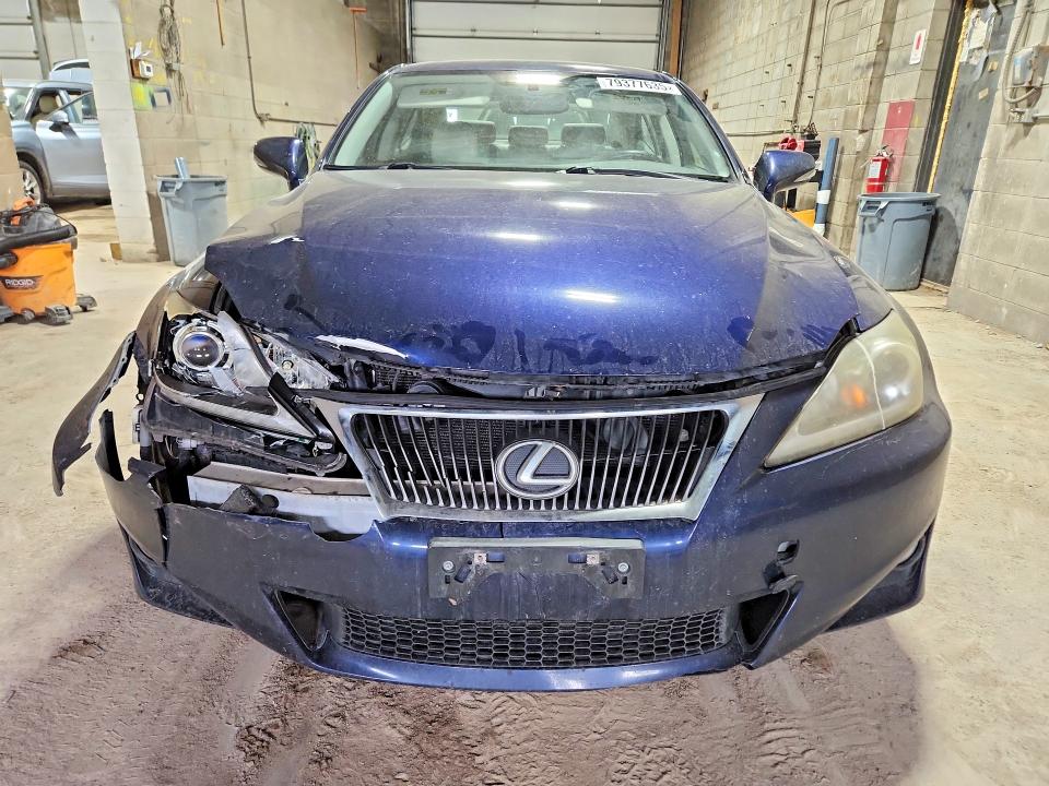 79377635 :رقم المزاد ، JTHCF5C26B5048502 vin ، 2011 Lexus Is 250 مزاد بيع
