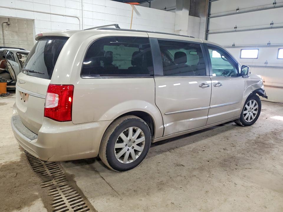Auction sale of the 2015 Chrysler Town & Country, vin: 2C4RC1BG2FR699516, lot number: 79486985