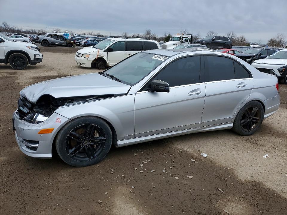 Aukcja sprzedaży 2013 Mercury C300w 4matic 4dr, vin: WDDGF8AB6DA797677, numer aukcji: 45980236