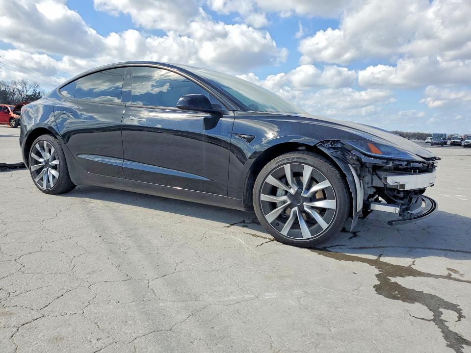 Продаж на аукціоні авто 2025 Tesla Model 3, vin: 5YJ3E1EB3SF911586, номер лоту: 41609526