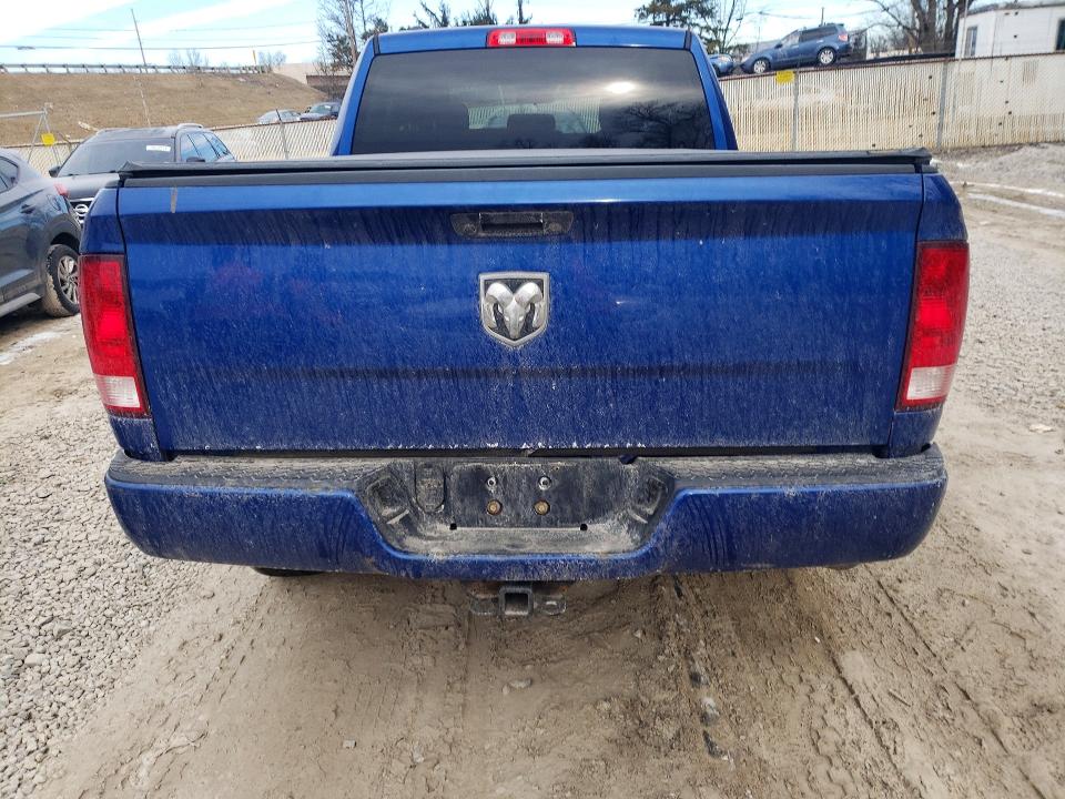 79379925 :رقم المزاد ، 1C6RR7FG9JS321171 vin ، 2018 Ram 1500 مزاد بيع