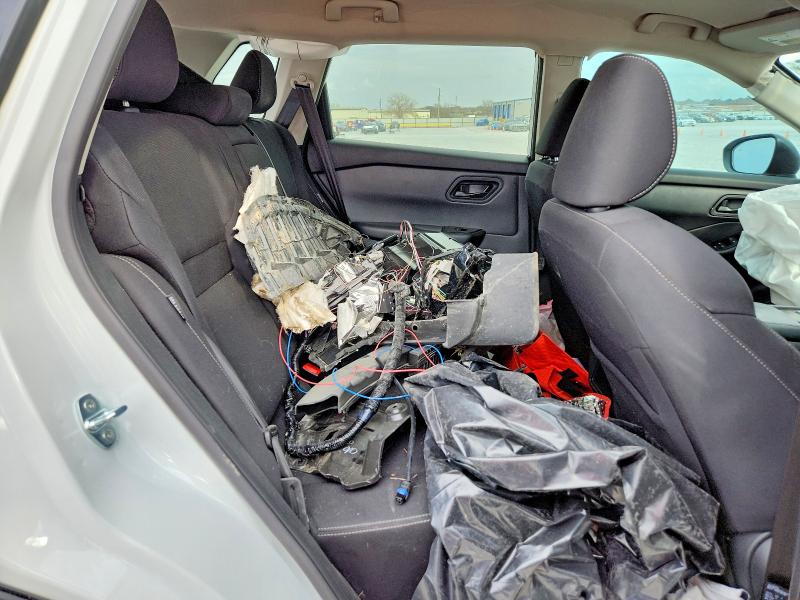 79929955 :رقم المزاد ، 5N1BT3AA9TC720680 vin ، 2026 Nissan Rogue مزاد بيع
