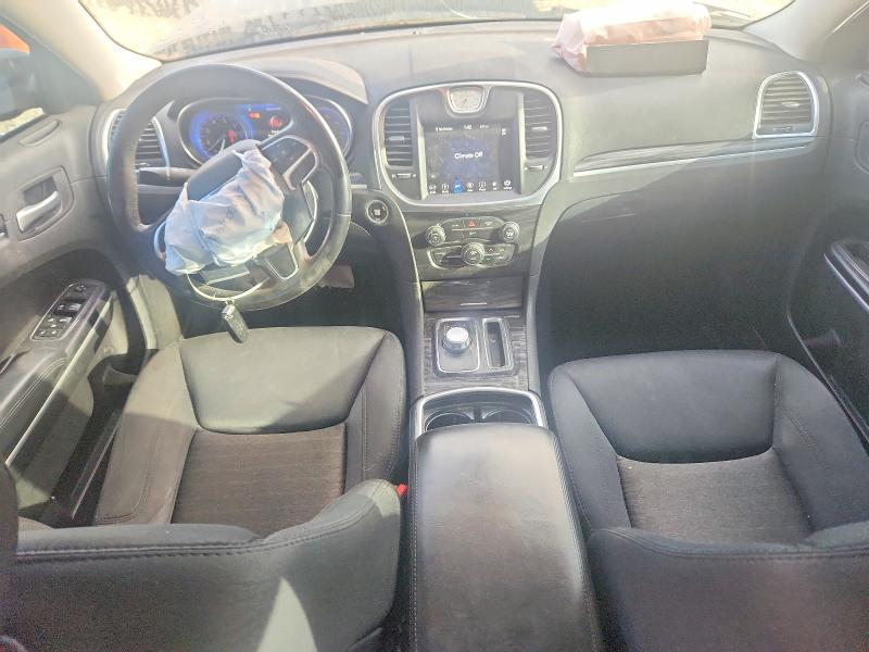 79002675 :رقم المزاد ، 2C3CCAAG8KH569610 vin ، 2019 Chrysler 300 مزاد بيع