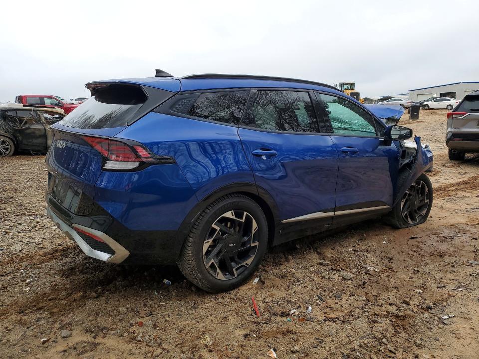 42022196 :رقم المزاد ، 5XYK53AF0PG030103 vin ، 2023 Kia Sportage مزاد بيع