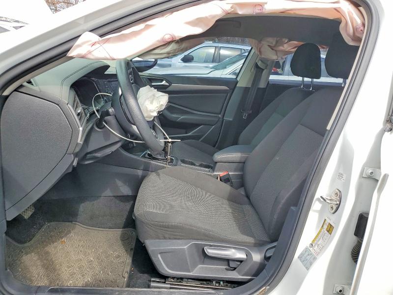 Продаж на аукціоні авто 2019 Volkswagen Jetta, vin: 3VWCB7BU6KM168612, номер лоту: 46582516