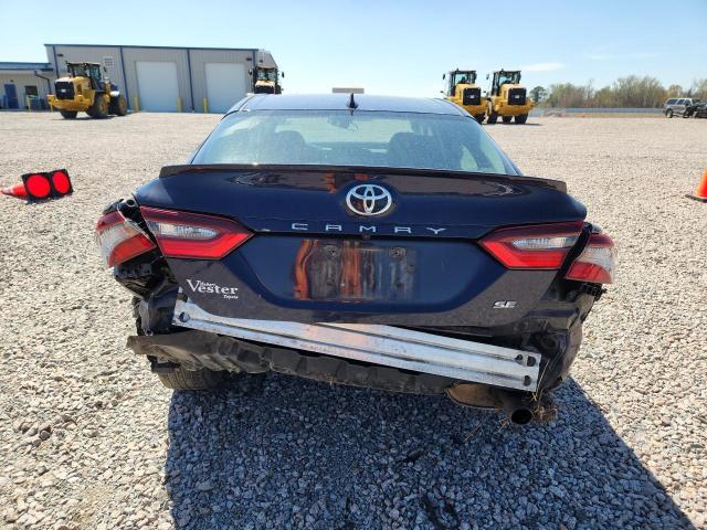 46676656 :رقم المزاد ، 4T1G11AK6MU526709 vin ، 2021 Toyota Camry مزاد بيع