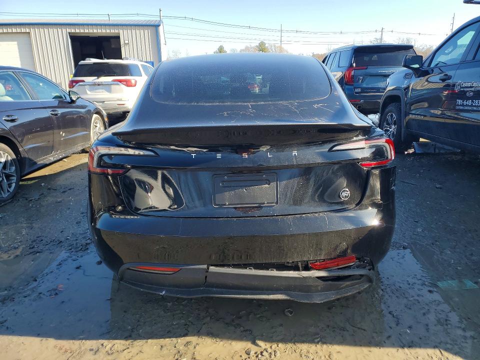 41925456 :رقم المزاد ، 5YJ3E1EA5RF825276 vin ، 2024 Tesla Model 3 مزاد بيع