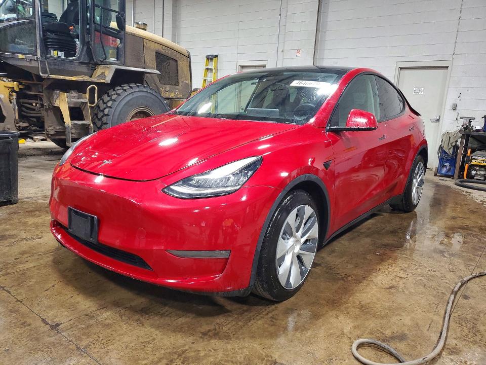 46466796 :رقم المزاد ، 5YJYGDEE7MF067096 vin ، 2021 Tesla Model Y مزاد بيع
