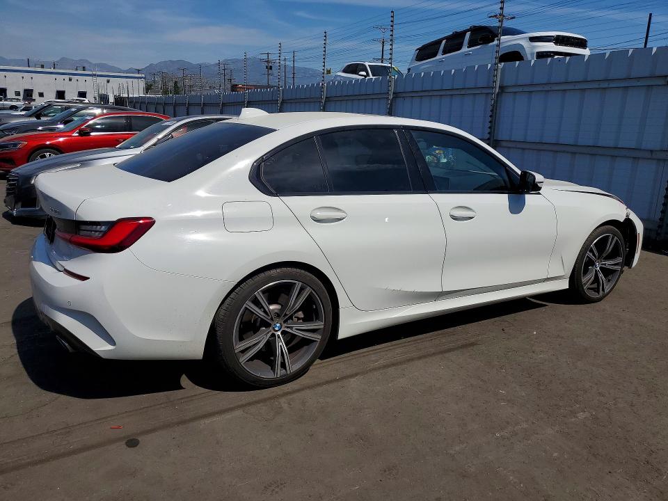 2021 Bmw 330i მანქანა იყიდება აუქციონზე, vin: 3MW5R1J03M8B80776, აუქციონის ნომერი: 47066466
