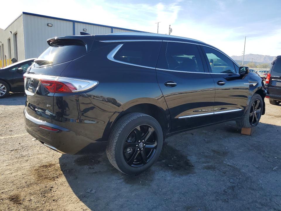 46494166 :رقم المزاد ، 5GAERBKW2PJ148262 vin ، 2023 Buick Enclave مزاد بيع