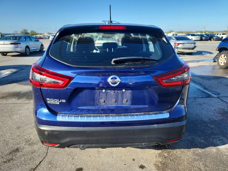 41702266 :رقم المزاد ، JN1BJ1AV3MW318657 vin ، 2021 Nissan Rogue Sport مزاد بيع