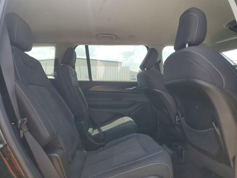 Auction sale of the 2023 Jeep Grand Cherokee, vin: 1C4RJJAGXP8901832, lot number: 47611516
