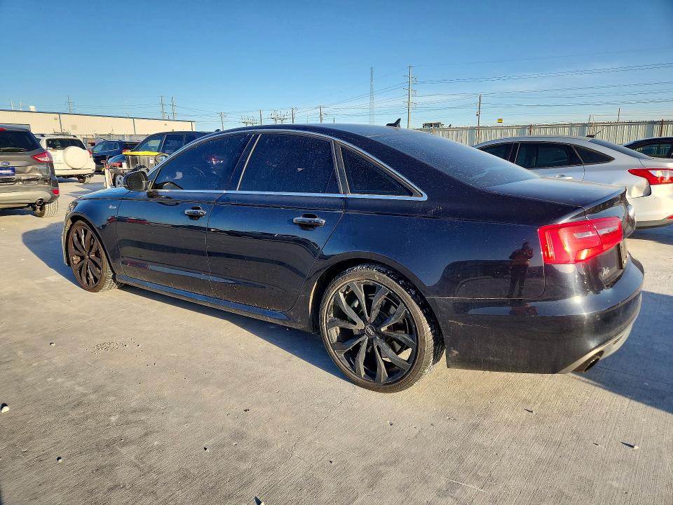 Продажа на аукционе авто 2015 Audi A6, vin: WAUHGAFC3FN010407, номер лота: 76398015