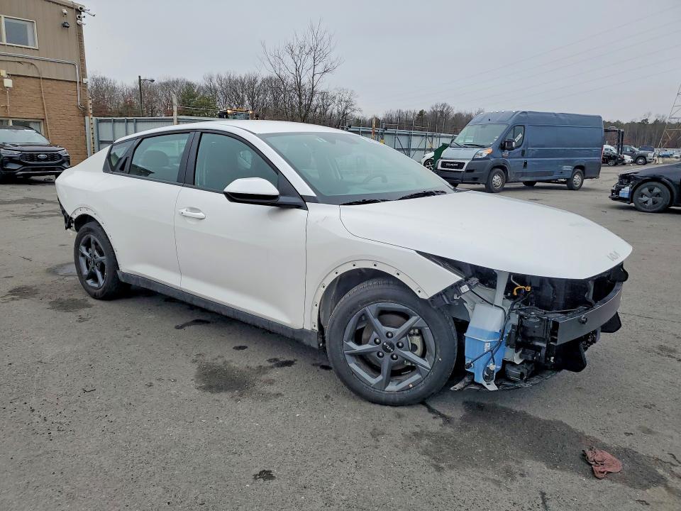 Продажа на аукционе авто 2025 Kia K4, vin: 3KPFT4DE5SE121633, номер лота: 79885635