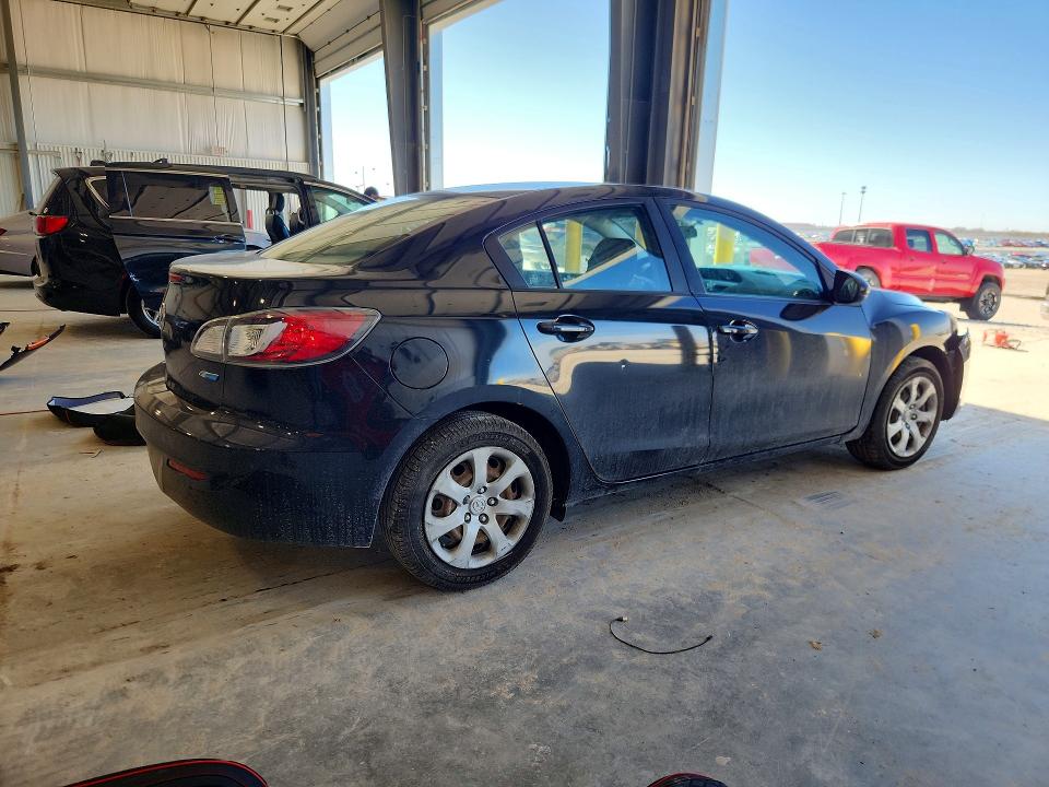 Продаж на аукціоні авто 2013 Mazda 3, vin: JM1BL1U71D1821041, номер лоту: 79119475