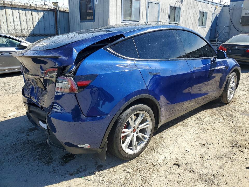 Продаж на аукціоні авто 2023 Tesla Model Y, vin: 7SAYGDEE3PF810764, номер лоту: 79488765