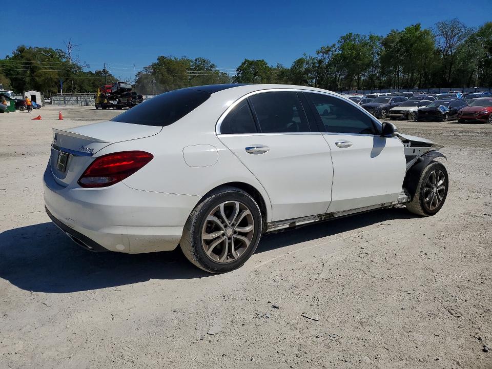 2016 Mercedes-benz C მანქანა იყიდება აუქციონზე, vin: 55SWF4KB6GU175121, აუქციონის ნომერი: 41717816