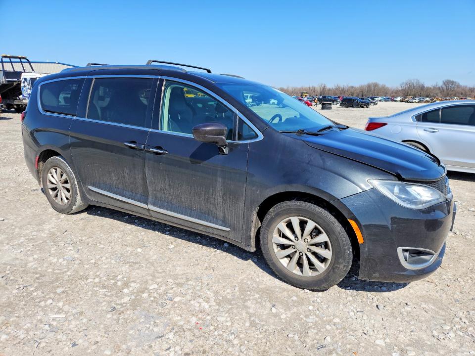 2018 Chrysler Pacifica მანქანა იყიდება აუქციონზე, vin: 2C4RC1EG7JR352381, აუქციონის ნომერი: 79550055