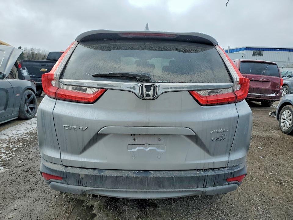 46325226 :رقم المزاد ، 2HKRW2H80JH141196 vin ، 2018 Honda Cr-v مزاد بيع